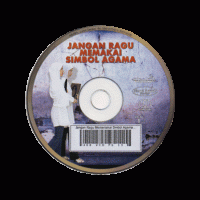 Image of Jangan Ragu Memamakai Simbol Agama